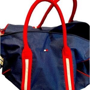 TOMMY HILFIGER VINTAGE DUFFLE BAG 🔥🔥🔥🔥